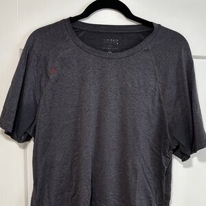 Rhône Men's Dark Gray T-Shirt - Size L